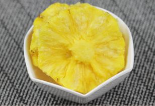 窈瑟年货小食品凤梨菠萝片菠萝圈菠萝块200g袋装菠萝
