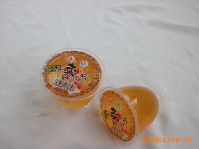 夏日椰风菠萝酒杯果冻 一口清凉的热带狂欢